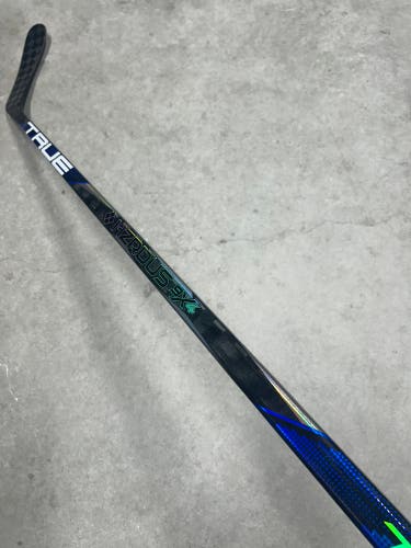 80 Flex P92 Senior True Project X Smoke Right Handed Hockey Stick Pro Stock NHL (New) Faulkö