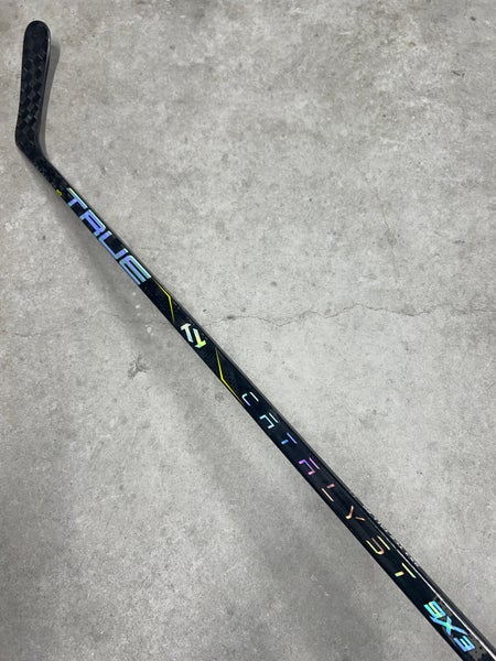 80 Flex P29 Senior True Catalyst 9x3 Right Hand Hockey Stick Pro Stock (New)