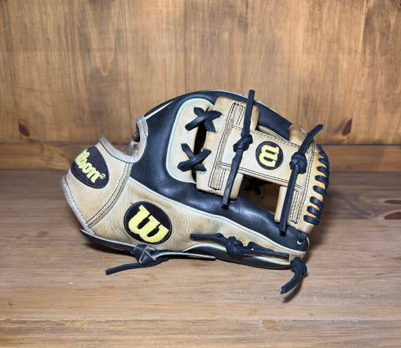 Wilson A2000 1786 11.5" Baseball Glov