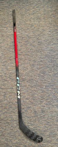 Senior CCM JetSpeed FT8 Pro Right Handed Hockey Stick P29+1/4 85 Flex (Used)