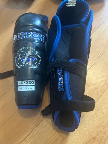 Junior Itech 12" Shin Pads (Used)