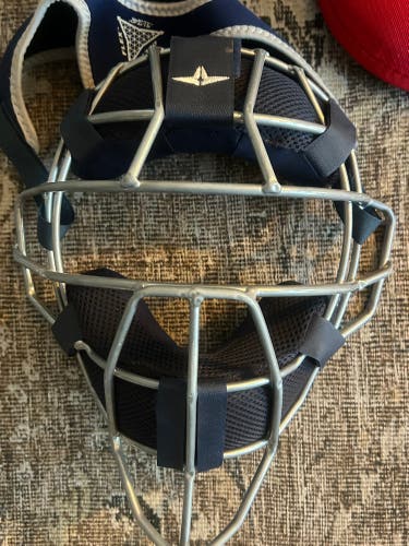 All Star System 7 Catcher's Mask With Skull Cap
