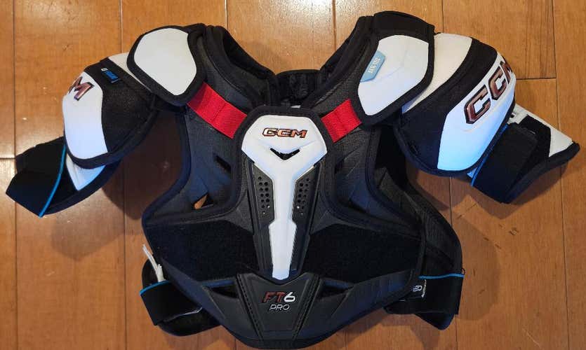 CCM Jetspeed FT6 Pro Shoulder Pads Junior Medium – U FOAM – AER-TEC – Dry Foam Pro Stock (Used)
