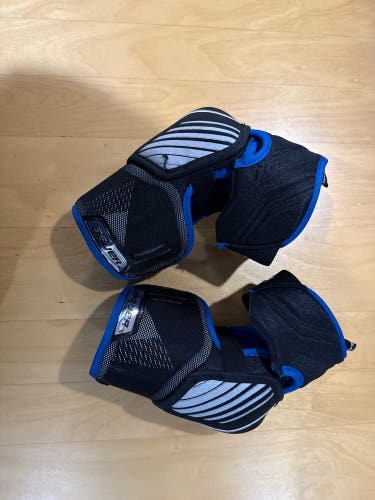 Senior Medium Bauer MS-1 Elbow Pads (New)