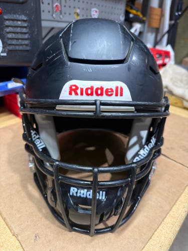 USED RIDDELL FLEX ADULT HELMET - LARGE - FLAT BLACK