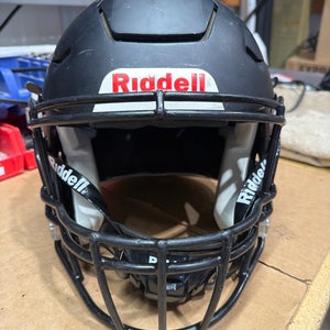 USED RIDDELL FLEX ADULT HELMET - MEDIUM - FLAT BLACK