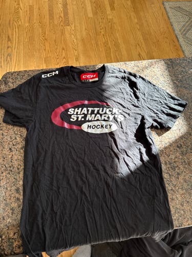 Black Small Men's CCM Shirt (Used)