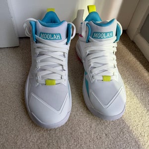 Women's Size M 9.0 (W 10.0) Shoes (New)