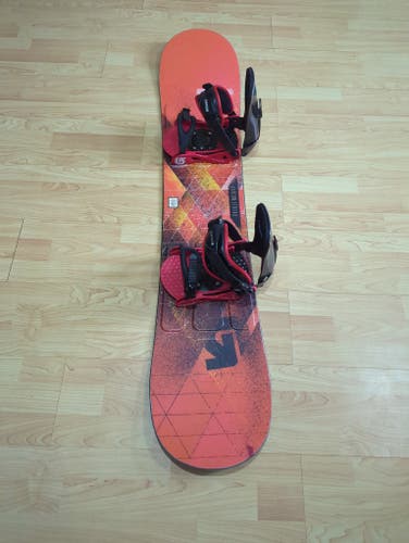 Button LTR 140cm with Burton bindings M fit 8-10 beginners.