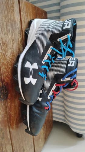 Men's Size M 8.5 (W 9.5) Under Armour Mid Top Molded Cleats (Used)