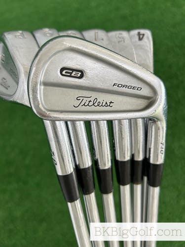 Titleist 710 CB Forged Iron Set 4-P / Dynamic Gold X100 Extra Stiff