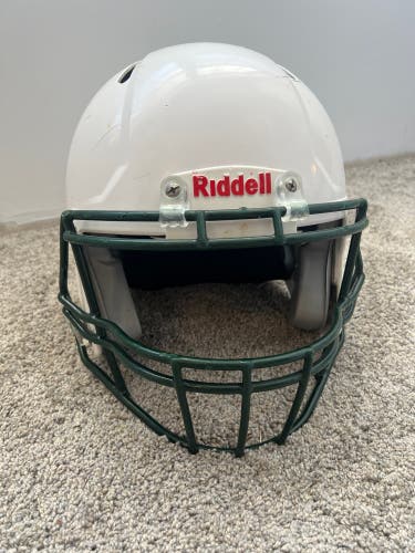 White Riddell Victor-i Helmet R41187 (Used)