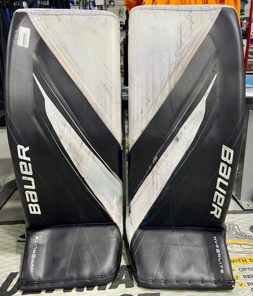 XS Bauer Vapor Hyperlite 2 Goalie Leg Pads (Used)