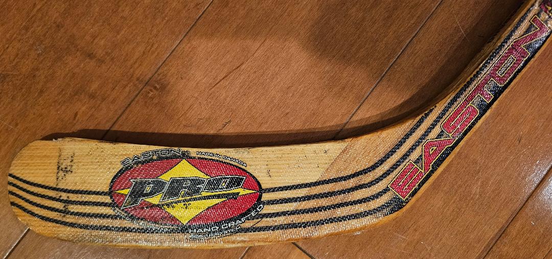 Easton Pro Hand Crafted Hockey Blade – Modano Curve – Left Hand (Used)