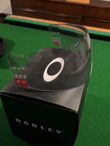 Oakley straight small Visor (Used)