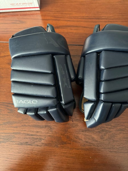 Eagle X70 Gloves 14" (Used)