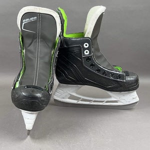 Bauer XLS Size 2 Junior Hockey Skates