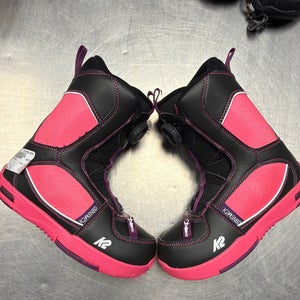 2Y (Big Kids / Youth) K2 Lil Kat Snowboard Boots (Used)