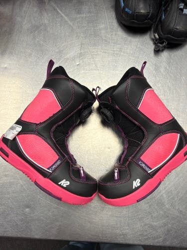 2Y (Big Kids / Youth) K2 Lil Kat Snowboard Boots (Used)