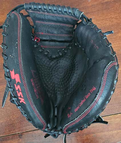 SSK Red Line Shokunin Catcher’s Mitt 32.5 Dimple Sensor Handcrafted From Japan (Used)