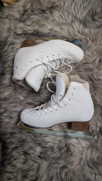 Risport Royal Pro Size 245 Figure Skates with MK Professional freestyle blades