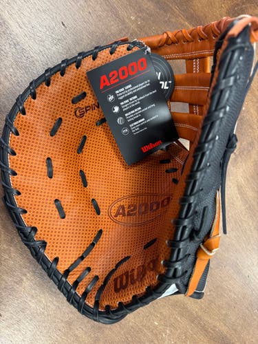 2024 Wilson LH First Base A2000 SC1620 Baseball Glove 12.5" (New)