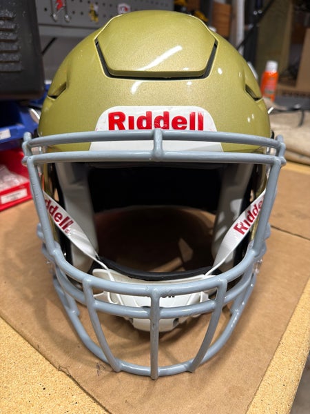 USED RIDDELL FLEX ADULT HELMET - MEDIUM - VEGAS GOLD