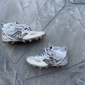 White Men's Size M 9.0 (W 10.0) Adult New Balance Freeze 4.0 Low Top Molded Cleats (Used)