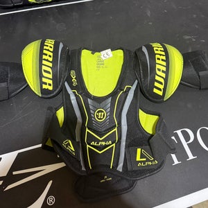 Youth Large Intermediate Warrior Alpha DX Shoulder Pads (Used)