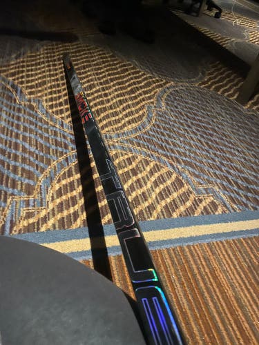 Senior True HZRDUS Smoke Left Hand Hockey Stick P28 65 Flex (New) senior