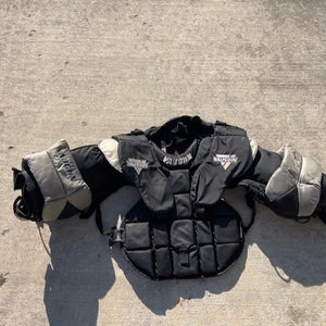 Large Vaughn XP Goalie Chest Protector (Used)