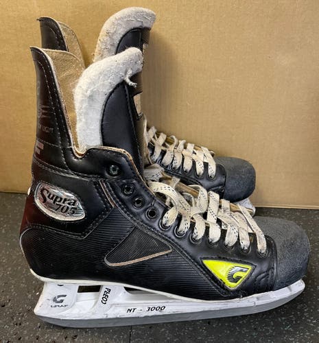 Used Graf Supra 705 Hockey Skates Size 9 Made in Canada!