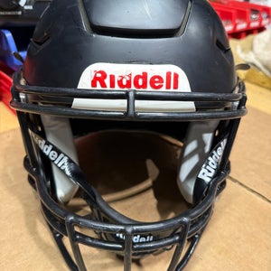 USED RIDDELL FLEX ADULT HELMET - MEDIUM - FLAT BLACK