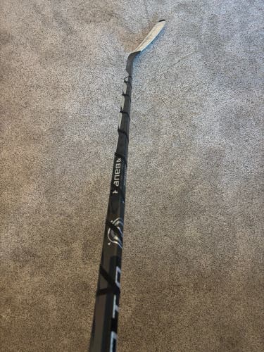 Vegas golden knights pro stock Bauer Proto R 95 flex custom curve.pietrangelo. (used)