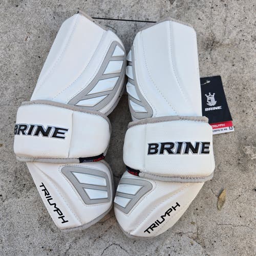 NEW Brine Triumph III Arm Guards - Large