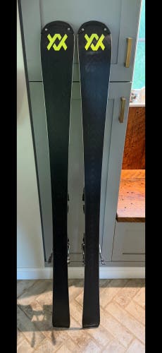 Volkl Racetiger SL 136 cm Racing Skis With Bindings (Used)