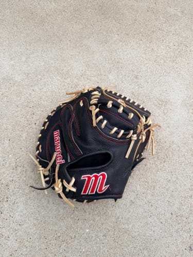 Marucci RH Catcher's Glove 32" (New)