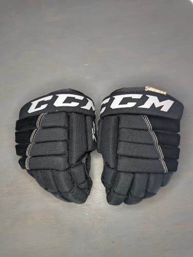 CCM Tacks 4 Roll Gloves 10" (Used)