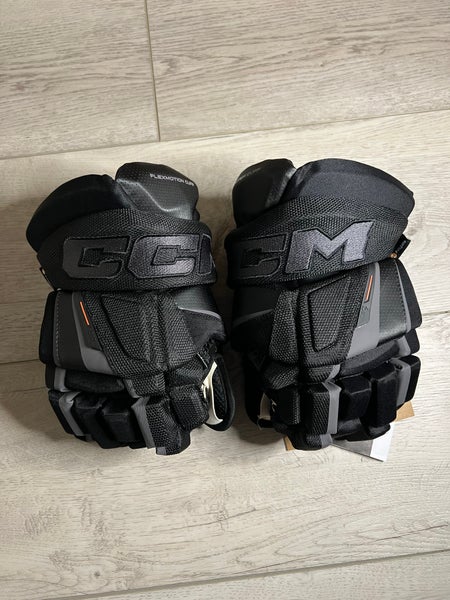 CCM Tacks XF Pro Gloves 14" (New)