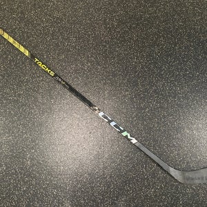 2 Senior CCM Tacks AS-VI Pro Left Hand Hockey Stick 75 Flex (Used)