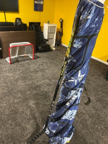 Intermediate CCM Tacks AS-VI Pro Right Handed Hockey Stick 55 Flex (New)