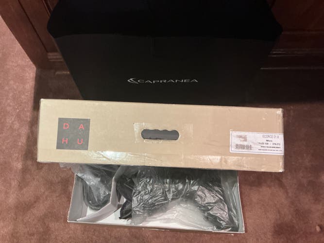 Dahu O1X Men’s Ski Boots (120 Stiff flex) 27 & 27.5 (Brand new in box)