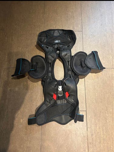 Men's Medium Junior CCM JetSpeed FT6 Pro Shoulder Pads (Used)