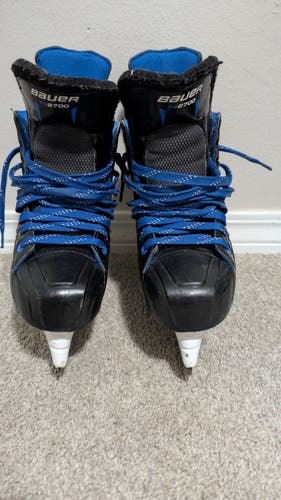 Bauer Nexus N2700 Hockey Skates Regular Width 7.5 (Used)
