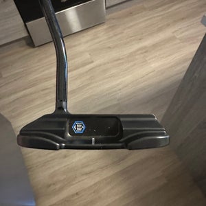 Black Men's 2024 Bettinardi BB28 Slotback Blade Right Handed Putter 34" (Used)
