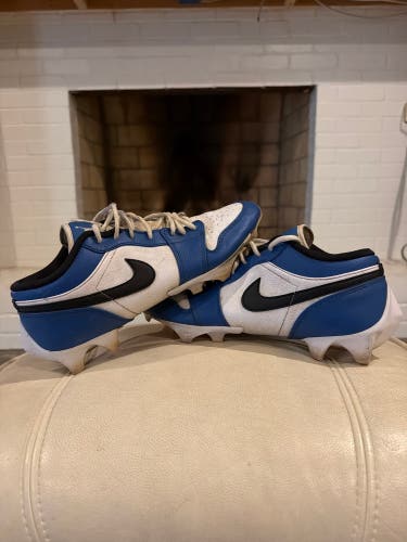 Blue Men's Size M 10.5 (W 11.5) Air Jordan Molded Cleats Cleats (Used)