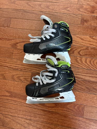Bauer gsx Hockey Skates Regular Width 13.5 (Used)