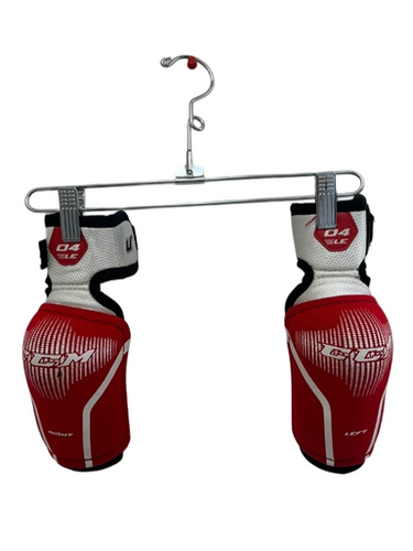 Used CCM 04 LE Junior MD Hockey Elbow Pads 11692-S000145652