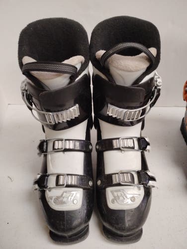 25.5 Tecnica JT3 or JT4 Ski Boots