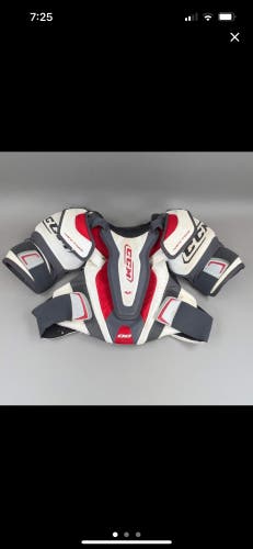 CCM Vector 08 Senior Large Hockey Shoulder Pads